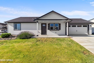 5301 Sage Way, Yakima, WA 98901