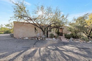 6750 N Longfellow Dr, Tucson, AZ 85718