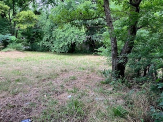 1310 Campbell St, Paris, TX 75460