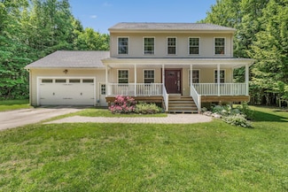 73 Autumn Dr, Poland, ME 04274