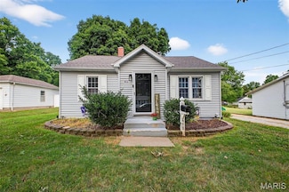 412 Monroe St, Waterloo, IL 62298
