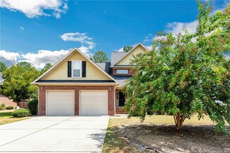 6132 Castlebrooke Ln, Linden, NC 28356