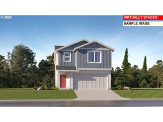 738 Simon St, Woodburn, OR 97071