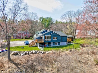 62 Hooksett Rd, Auburn, NH 03032