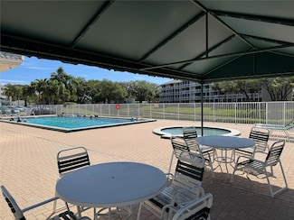 6025 Balboa Cir Unit 103, Boca Raton, FL 33433