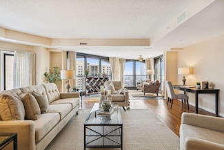 1235 Yale Place Unit 1706, Minneapolis, MN 55403