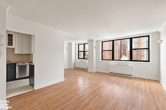 340 E 93rd St Unit 16M, New York, NY 10128