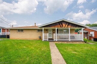 318 Marquette Ave, Follansbee, WV 26037