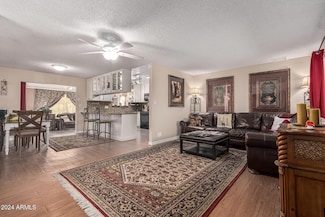 849 N 67th Place, Mesa, AZ 85205