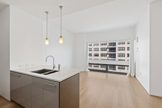 123 3rd Ave Unit 9B, New York, NY 10003