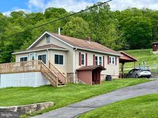 12114 Cash Valley Rd NW, Cumberland, MD 21502