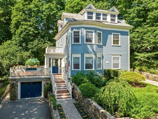 41 Everett St, Newton Center, MA 02459