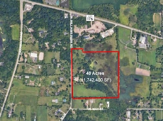 27125 N Williams Park Rd, Wauconda, IL 60084