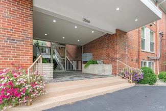 3566 Amberacres Dr, Cincinnati, OH 45237