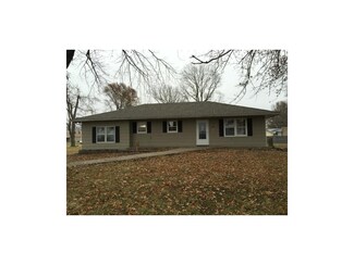 115 Kent St, Orrick, MO 64077