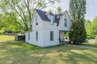 1408 3rd St, Radford, VA 24141