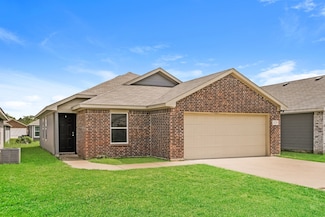 429 Shorty St, Mabank, TX 75147