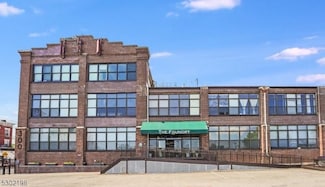 300 Communipaw Ave Unit 2, Jersey City, NJ 07304
