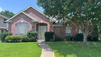 2217 Lone Pecan Dr, Garland, TX 75040