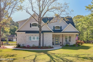237 Pine Village Dr, Rocky Point, NC 28457