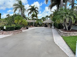 437 NW Boundary Dr, Port Saint Lucie, FL 34986