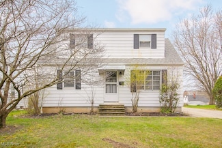105 Tudor Ave, Bedford, OH 44146