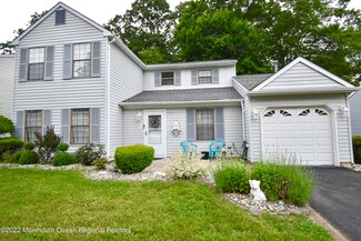 77 Mariners Cove, Freehold, NJ 07728