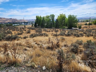 1103 Anderson Dr N, Vale, OR 97918