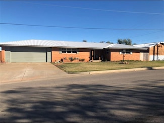 201 S Broadway, Binger, OK 73009