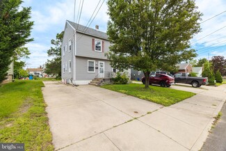 41 43 Oak St, Gibbstown, NJ 08027
