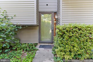 18044 Cactus Ct, Gaithersburg, MD 20877