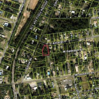 125 Alice St, Pensacola, FL 32505