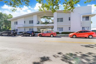 6930 Rue Versailles Unit 4, Miami Beach, FL 33141