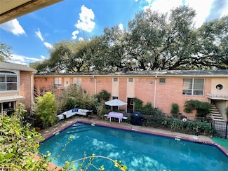 3420 Mount Vernon St Unit 9, Houston, TX 77006