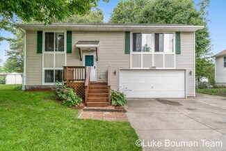 11957 Barnard St, Grand Haven, MI 49417