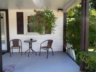 23 South Rd, Templeton, MA 01468