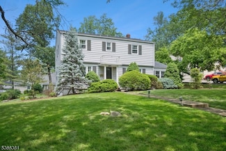 1 Hillary Ct, Livingston, NJ 07039
