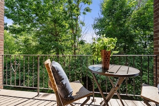 11 Riverside Ave Unit 107, Danvers, MA 01923