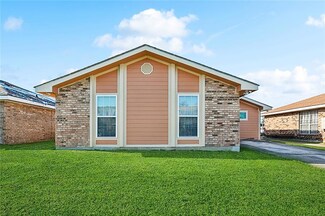 5164 Basinview Dr, New Orleans, LA 70126