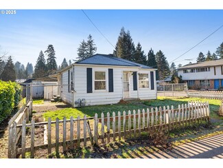 4101 E 18th St, Vancouver, WA 98661