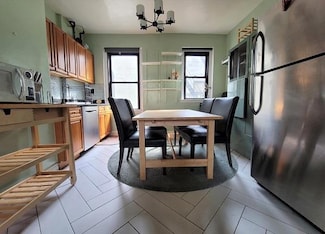 21-58 35th St Unit 5-B, Astoria, NY 11105