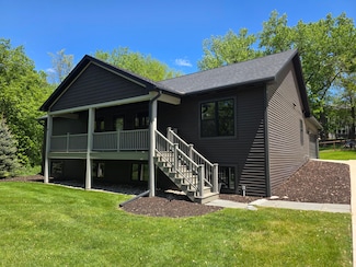 9435 402nd Ave, Genoa City, WI 53128