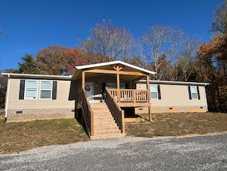 221 Dandy Rd, Signal Mountain, TN 37377