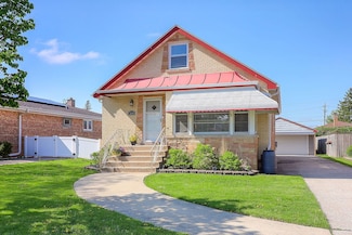2245 Elizabeth Dr, Broadview, IL 60155