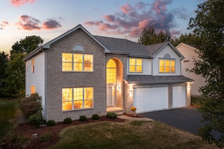 767 Century Farm Ln, Naperville, IL 60563