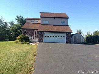 20221 Burton Rd, Sackets Harbor, NY 13685