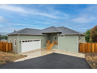 150 Wil Way, Winston, OR 97496