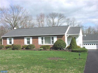168 New Galena Rd, Line Lexington, PA 18932