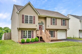 5072 Old Mountain Rd NE, Roanoke, VA 24019