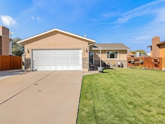 25 Ibis Ln, Pueblo, CO 81005